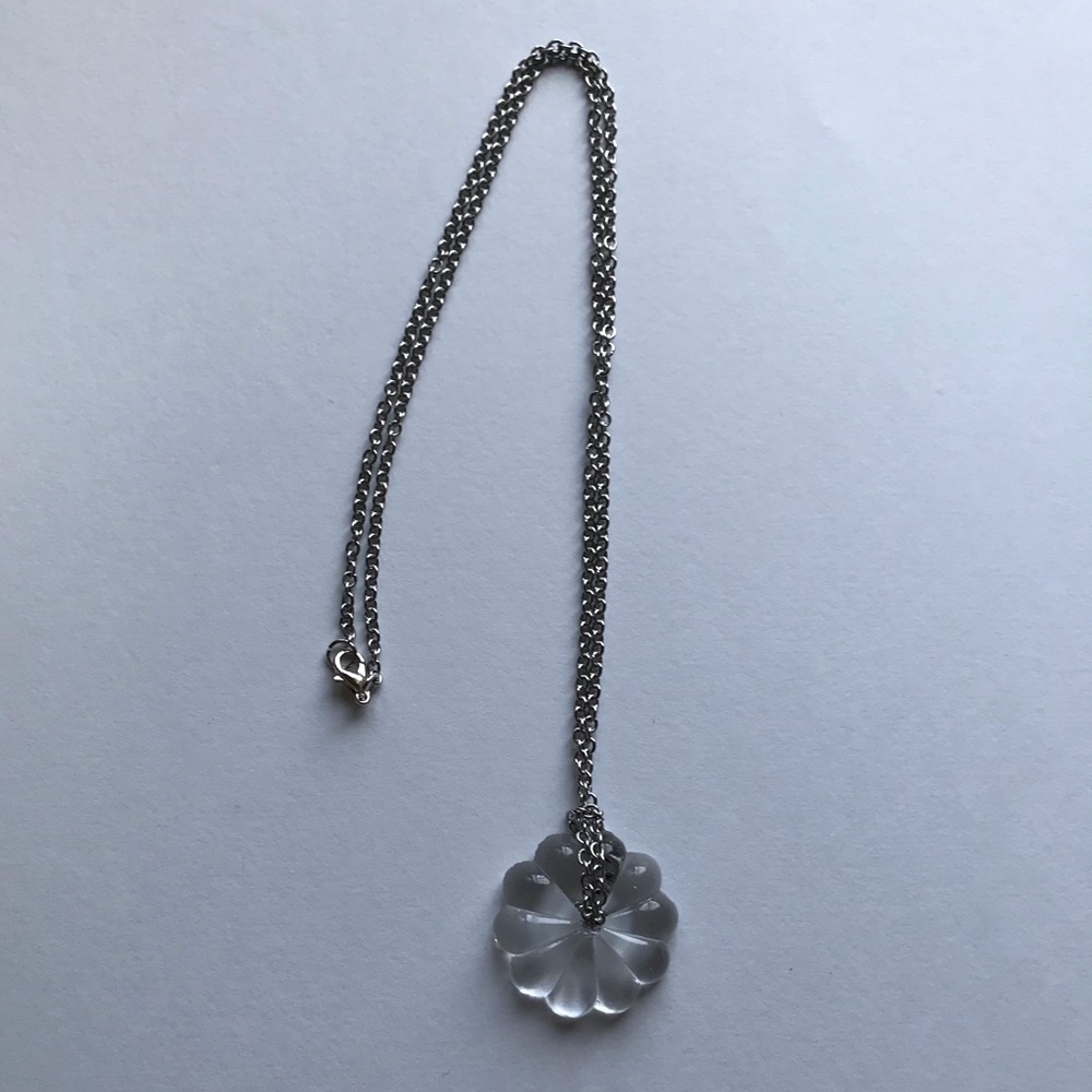 re purposed glass flower necklace
